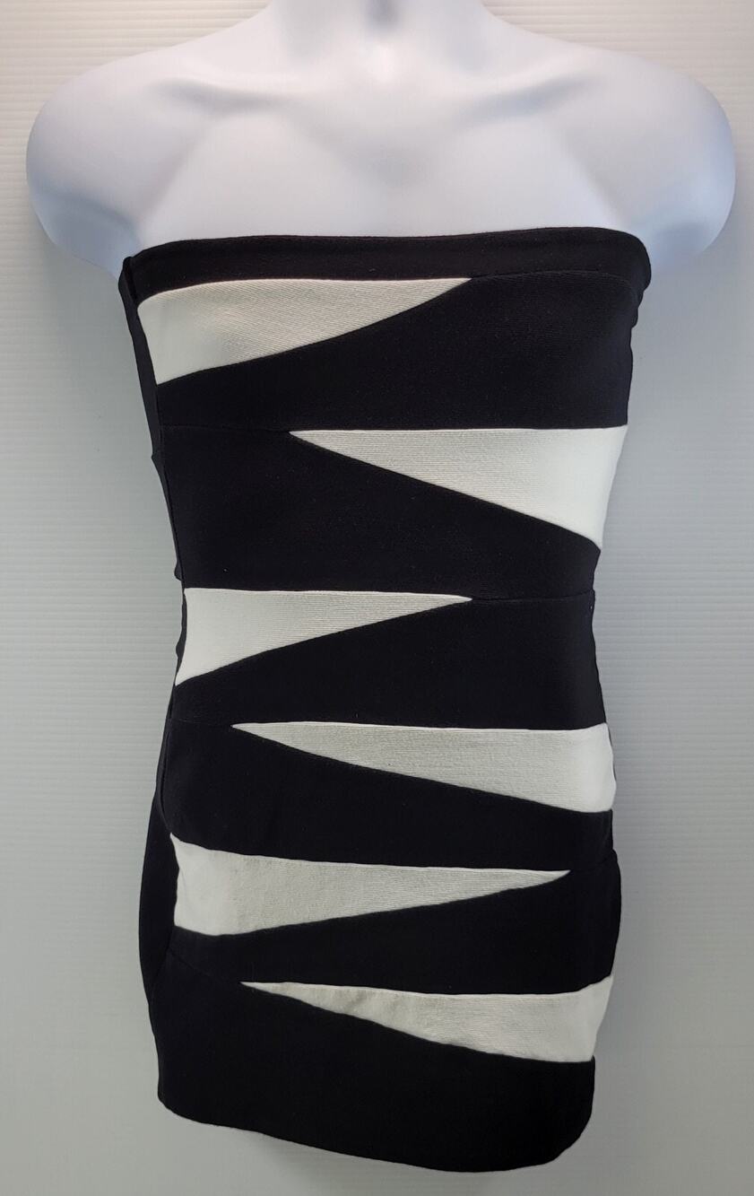 F4) G by Guess Strapless Geometric White Black Stretch Dress Medium